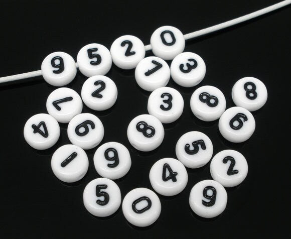 100Pcs  Black & White number beads