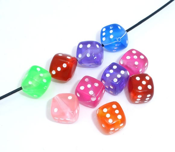 100 x Multi Coloured Dice Beads Acrylic 8 x 8mm