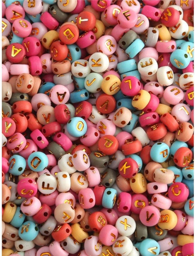 100Pcs Multicoloured with Gold Letters - Letter beads 7mm